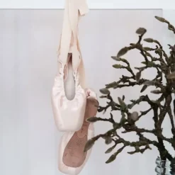 Dansebutikken Balletsko Tåspids-Amelie begynder og øvede tåspidssko Bloch