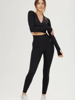 Dame Dansebutikken Pilates Overdele|Overdele Damer-Drop of Mindfulness bolero i sort