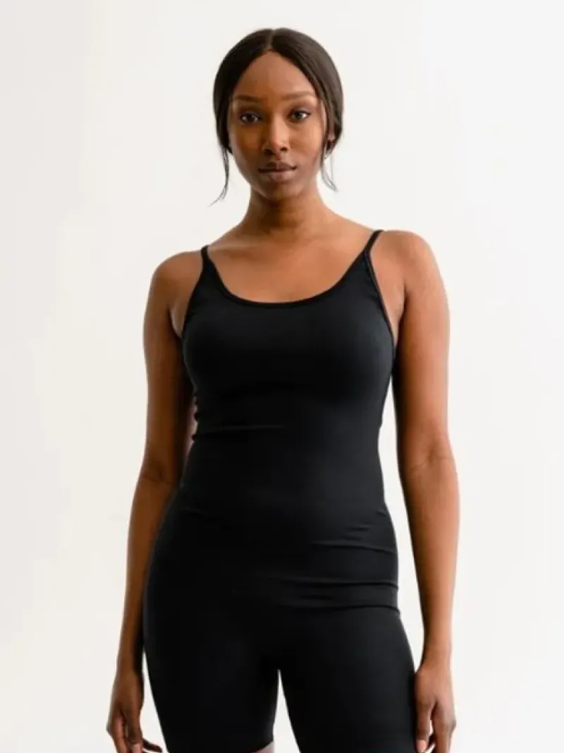 Dame Dansebutikken Heldragter Til Yoga|Heldragter Damer-Drop of Mindfulness Izzy rib kort jumpsuit i sort