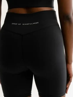 Dame Dansebutikken Pilates Bukser/leggings|Yogabukser-Drop of Mindfulness Lola shorts i mat sort