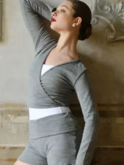 Dame Dansebutikken Ballet Strik Damer|Ballet Underdele Damer-Grå strik shorts til teen og damer Wear Moi