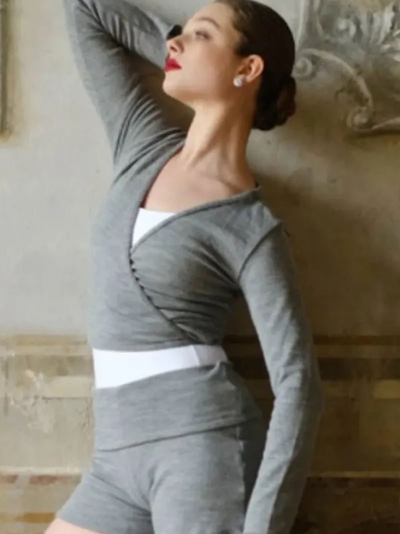 Dame Dansebutikken Ballet Strik Damer|Ballet Underdele Damer-Grå strik shorts til teen og damer Wear Moi