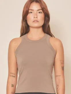 Dame Dansebutikken Pilates Overdele|Yogatoppe-Moonchild brun tank top