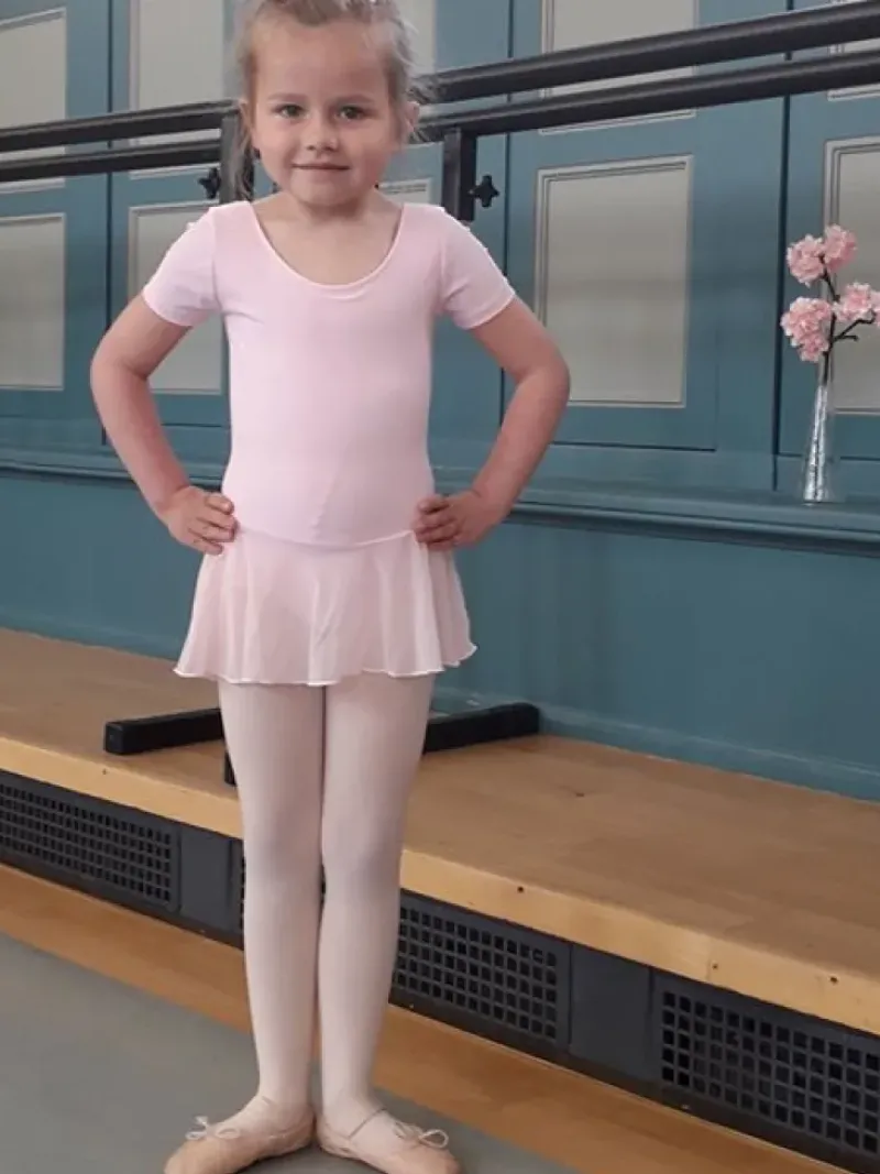 Børn Dansebutikken Gymnastikkjole Piger|Balletkjole Piger-Mørk rosa dragt med påsyet chiffon skørt Ballet Rosa