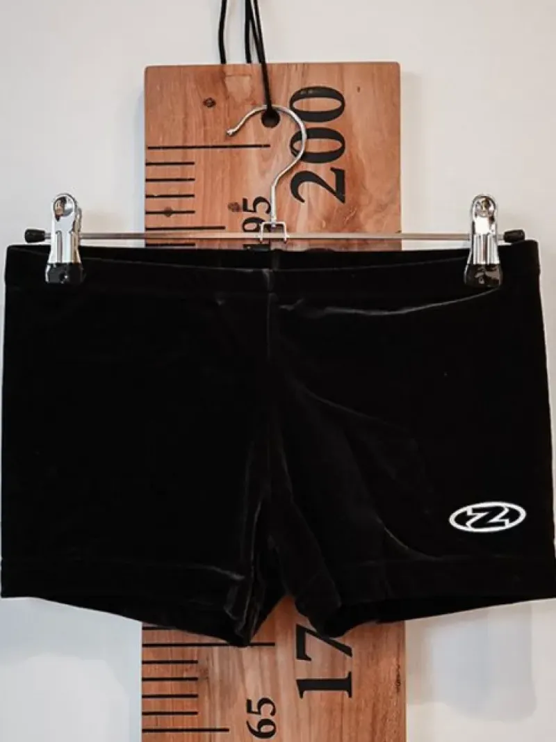 Dansebutikken Underdele Piger-Sorte basic velour shorts til piger gym The zone
