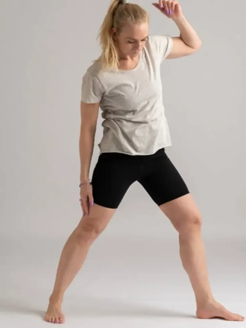 Dame Dansebutikken Pilates Overdele|Yogabluser-Yogamii off white blød t-shirt til træning